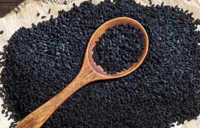 Nigella Seed /Kalonji /black seeds, also known as black onion seeds, boast a rich history dating back to ancient times,
