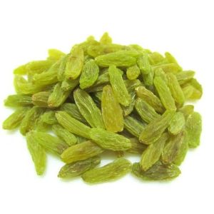Indulge in our 100% natural and fresh green raisins, rich in fiber and vitamins.