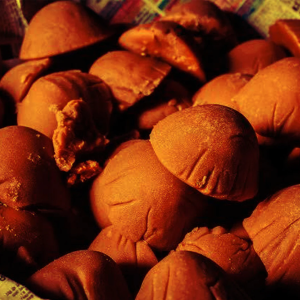 Farmfreh palm jaggery / Khajur Patali Gur